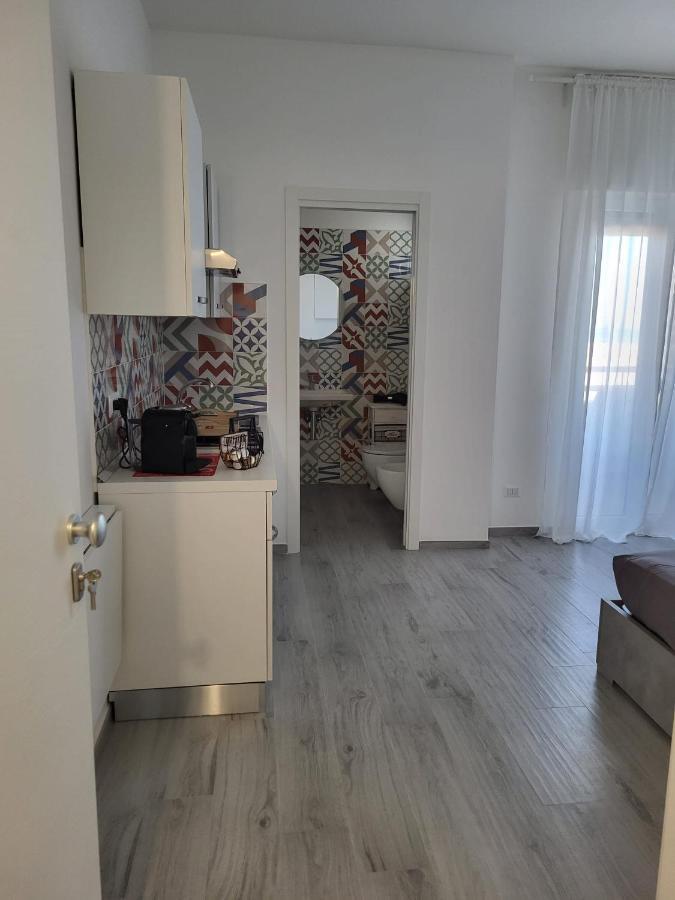 ホテル Casa Al Mare バーリ エクステリア 写真