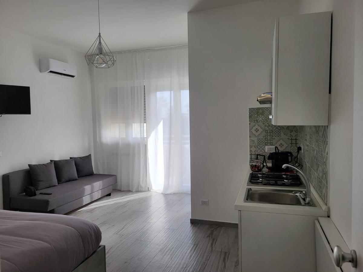 ホテル Casa Al Mare バーリ エクステリア 写真